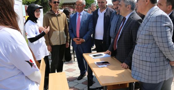  4006 TÜBİTAK Bilim Fuarı Açıldı