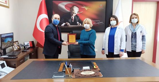 7 SAĞLIK ÇALIŞANI  EMEKLİ OLDU