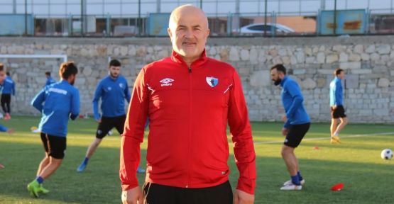 7'den 70'e herkesi tribüne davet etti