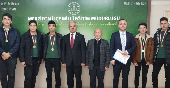 BAŞARILARINI PAYLAŞTILAR