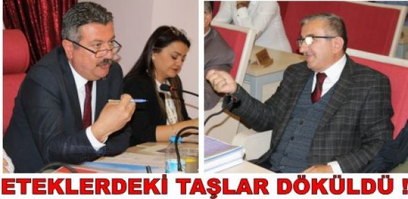 eteklerdeki taşlar döküldü