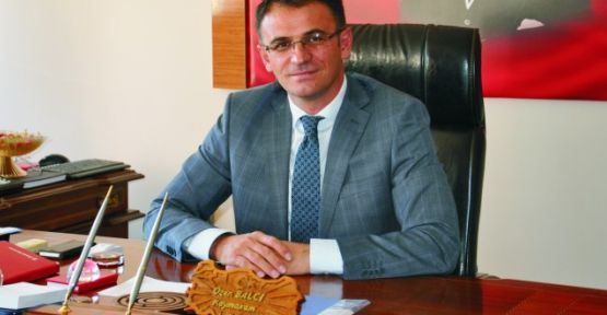  FEDAKAR GAZETECİLERİ TAKTİR ETTİ