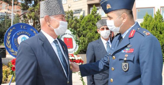 GAZİLERLE TEK TEK  İLGİLENDİ   
