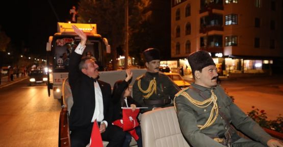   HALK SAHİP ÇIKTI