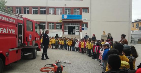 MİNİKLERE İTFAİYE  SEVGİSİ AŞILANDI   