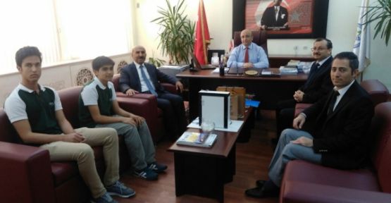  Proje yarışmasında Türkiye birincisi oldular