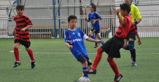  U13’DE KUR’ALAR ÇEKİLDİ