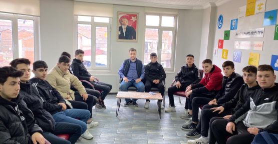 Atatürk ve Türkçülük konulu  seminer gerçekleştirildi