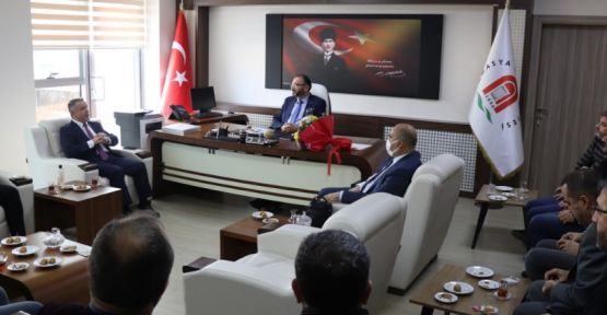 İLAHİYAT FAKÜLTESİ DEKANLIĞINA PROF. DR. NEVZAT AYDIN ATANDI