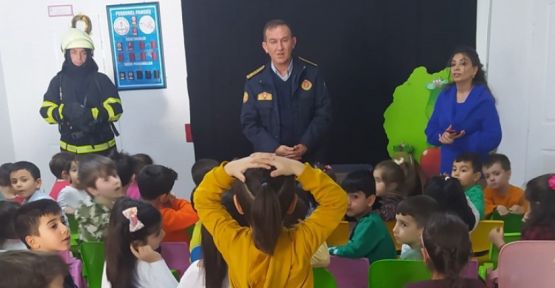 İtfaiyeden Miniklere Deprem Eğitimi