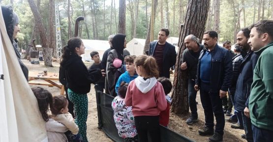 Koordinatör Vali Masatlı Depremzedelere Moral Oldu