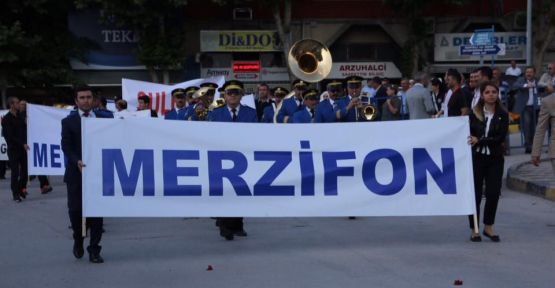  MERZİFON AÇILIŞTA DİKKAT ÇEKTİ