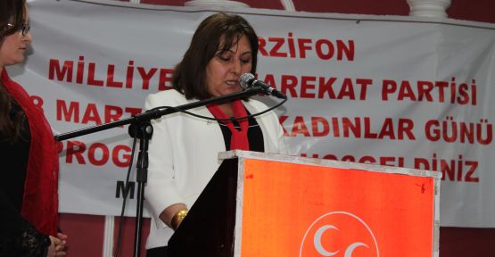 MHP'Lİ BAYANLAR GÜNLERİNİ KUTLADI