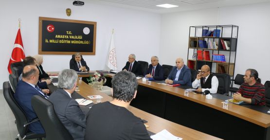 MÜDÜR YOZGAT, AMASYA'DAKİ  DEĞERLENDİRME TOPLANTISINA KATILDI
