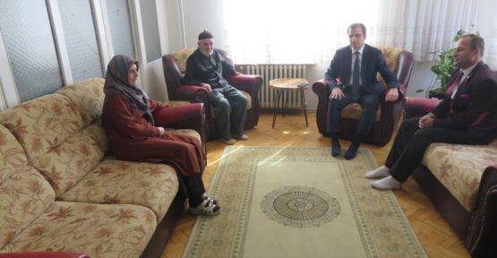   ŞEHİT AİLELERİ VE GAZİLERİN ZİYARETÇİSİ  KAYMAKAM GÜLDOĞAN OLDU