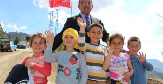  Ziyaret'e Dev Bayrak